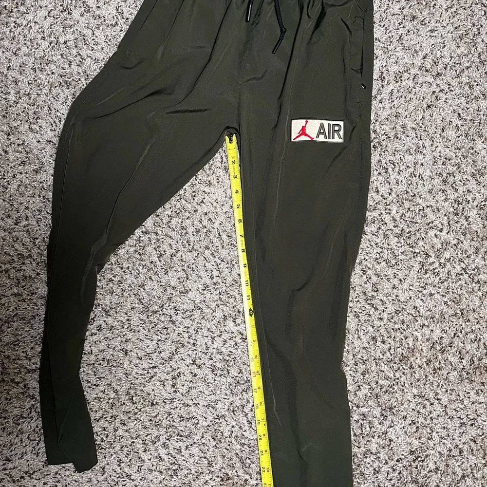 Jordan Air Kids‎ Track Pants Olive Green Athletic Joggers Boys Size L